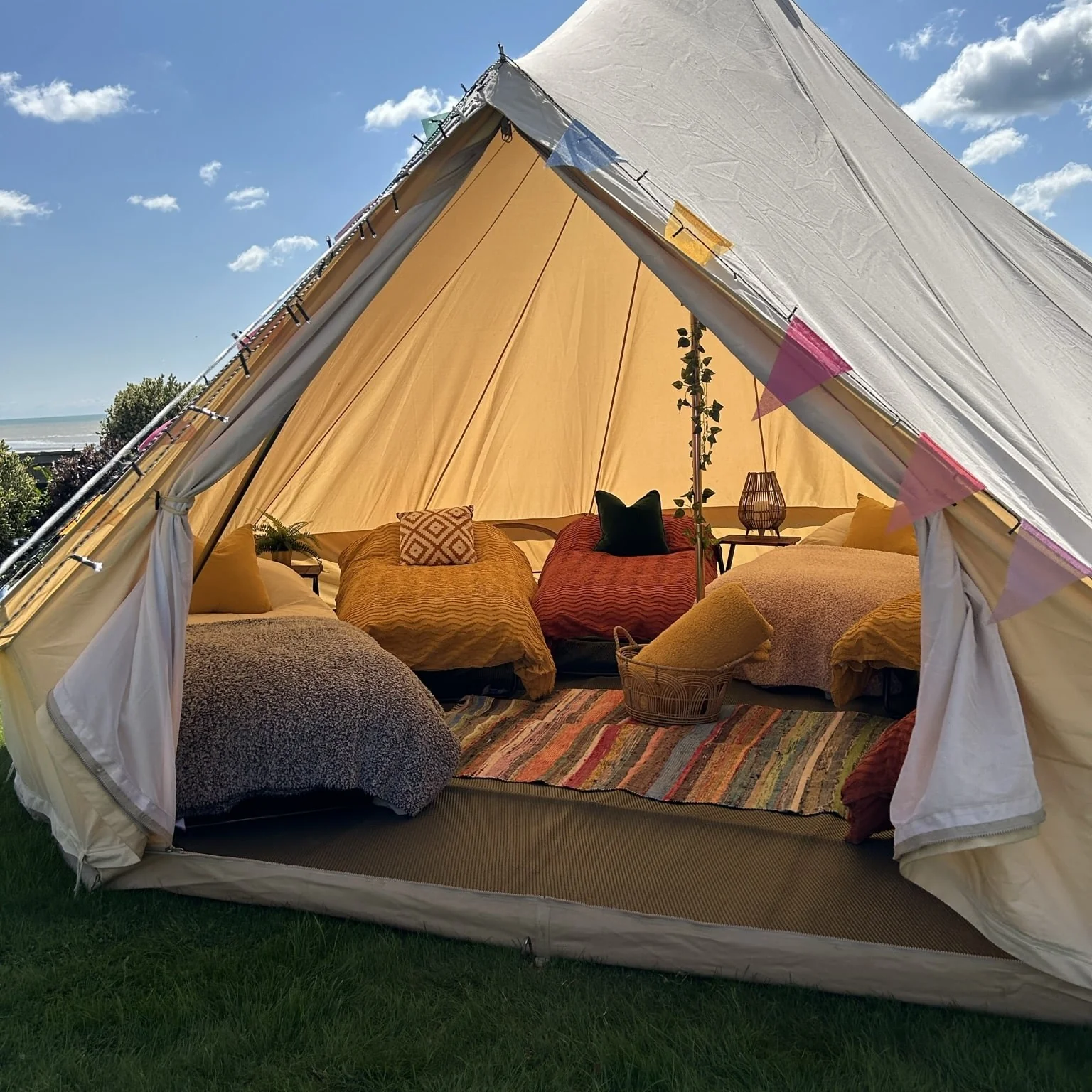 5m Fireproof Bell Tent With Stove Hole & Flap - Image 9